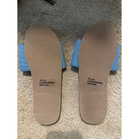 Sole Mates 1B0203FB Blue Chambray Bow Flip Flop Sandals 8-9 - Picture 2 of 4